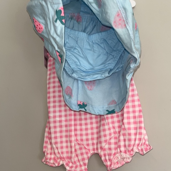 Carters Baby Oeko-Tex 3 Months 3 Piece Set / 2 Outfits Included - Picture 5 of 5